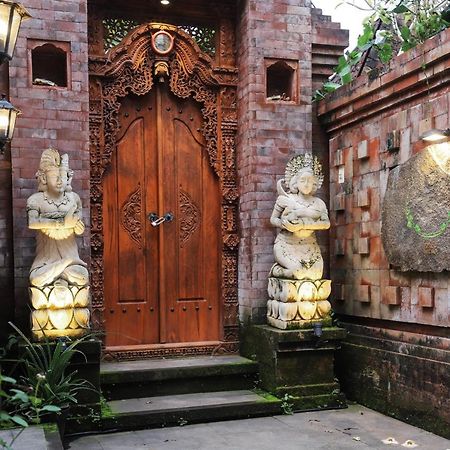 Secret House: A Hidden Paradise For Young Couple Ubud  Exterior photo